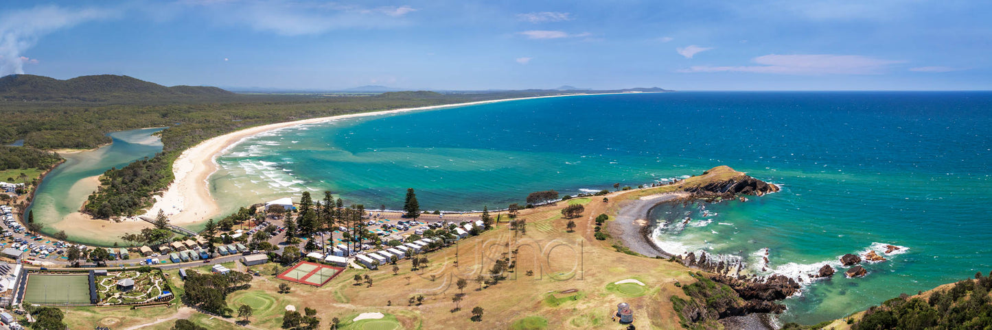 Panoramic photo of Crescent Head