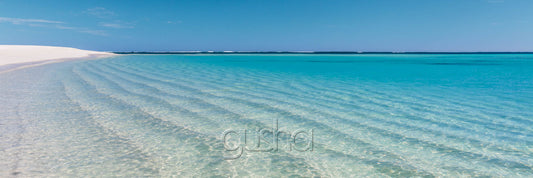 Panoramic photo of Turquoise Bay