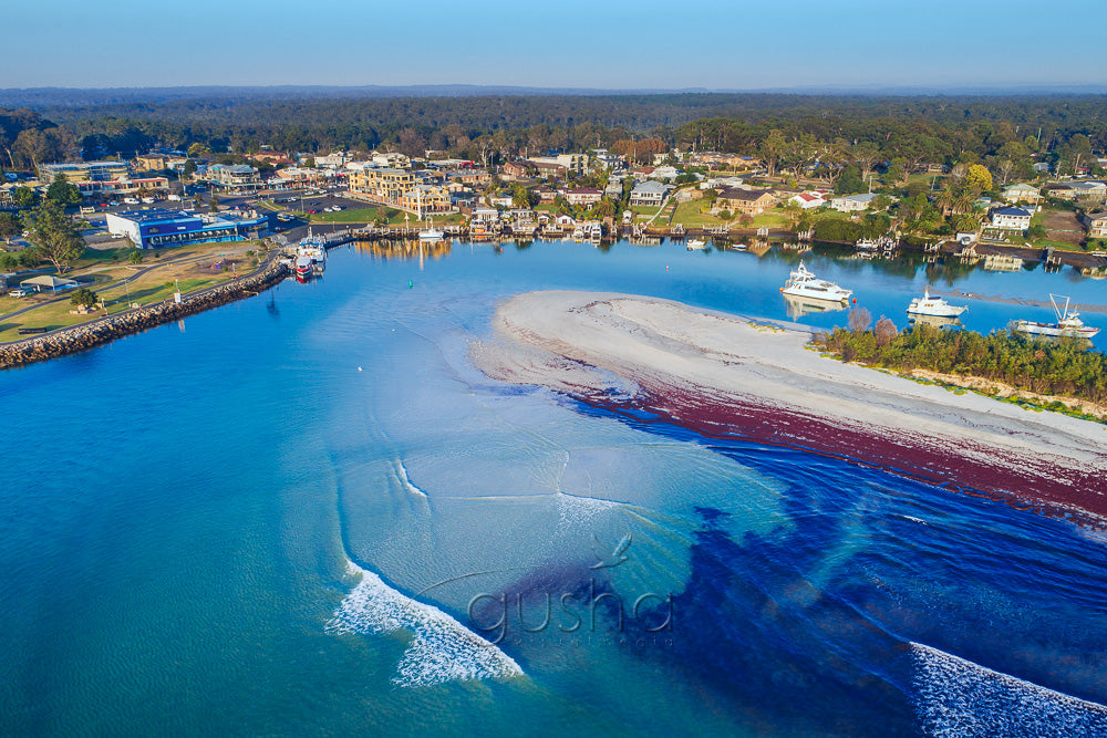 Huskisson photo