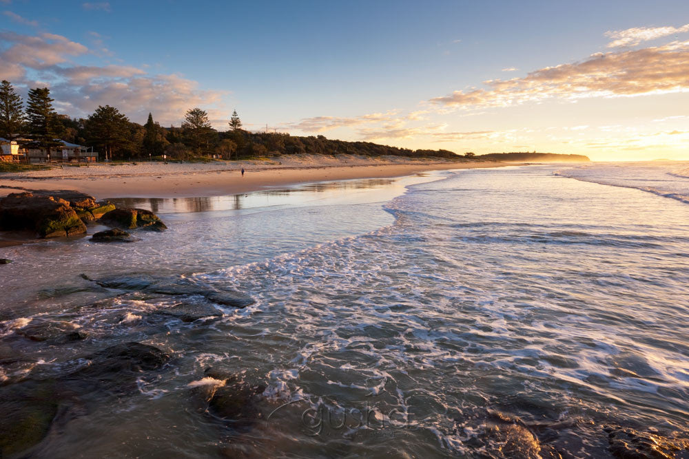 Photo of Caves Beach LM2760 - Gusha