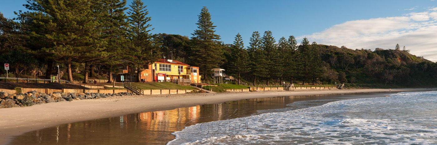 Photo of Flynns Beach PM2347 - Gusha