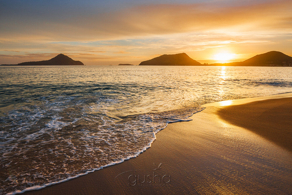 Shoal Bay sunrise photo
