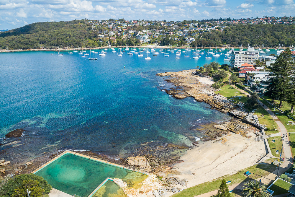 Fairlight Beach Photo