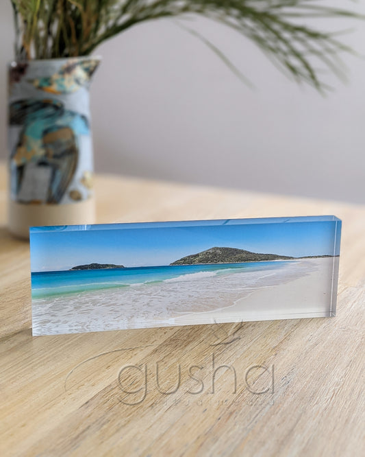 Desk Block Bennetts Beach HN3740 21x7cm