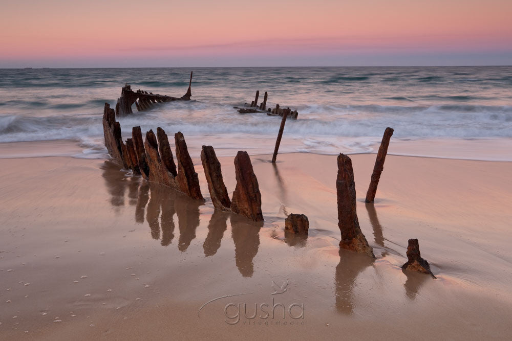 Photo of Dicky Beach CA1833 - Gusha