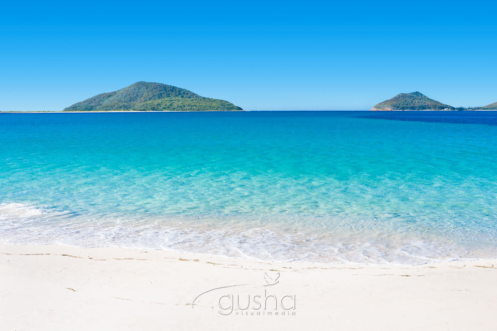Photo of Jimmys Beach HN0744 - Gusha