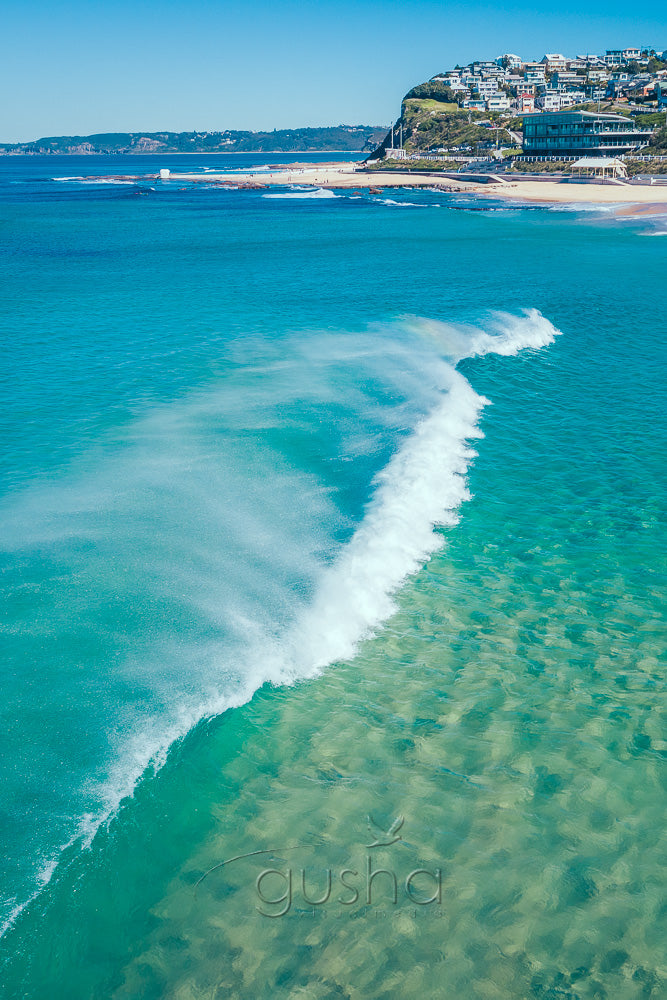 Merewether Beach wave photo