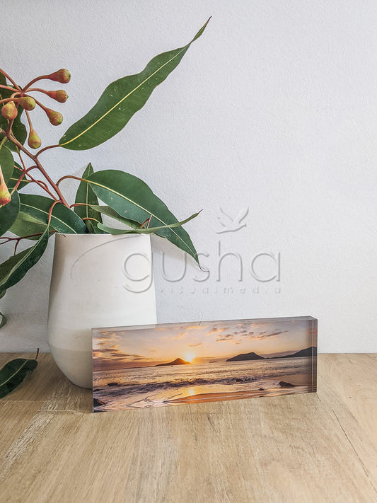 Acrylic desk block featuring Shoal Bay PS3278