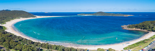 Panoramic photo of Fingal Bay