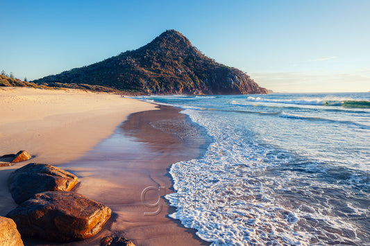 Zenith Beach Photo